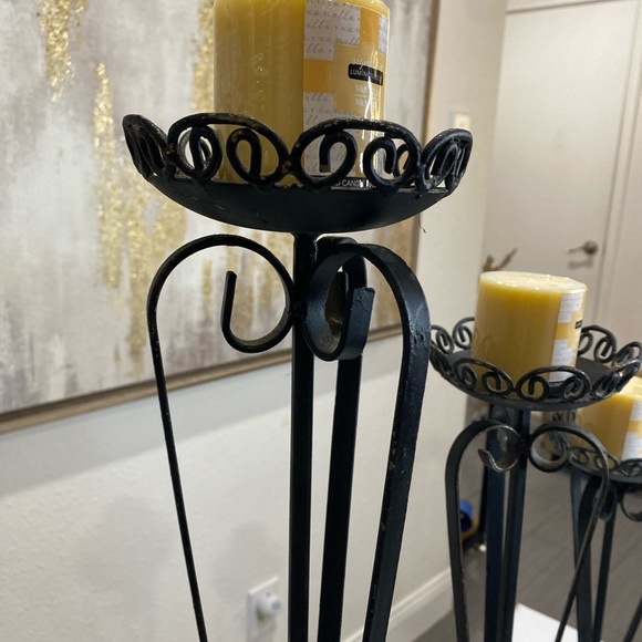 Elegant Black Iron Candle Holders Set - Picture 6 of 8
